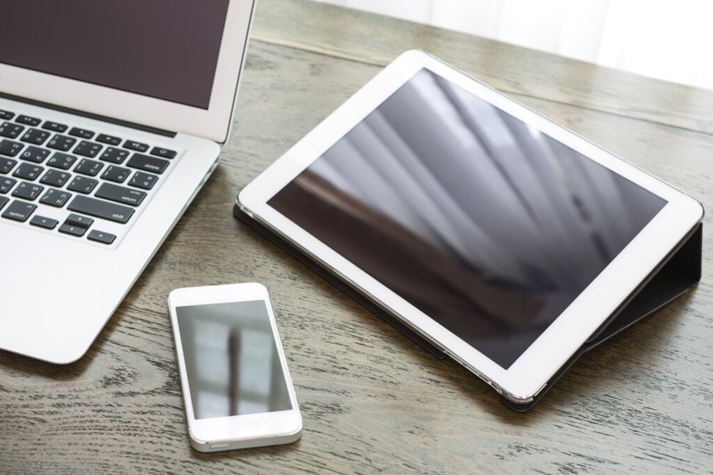 Tablets vs. Notebooks: Veja a melhor escolha para você. | Foto: Freepik.