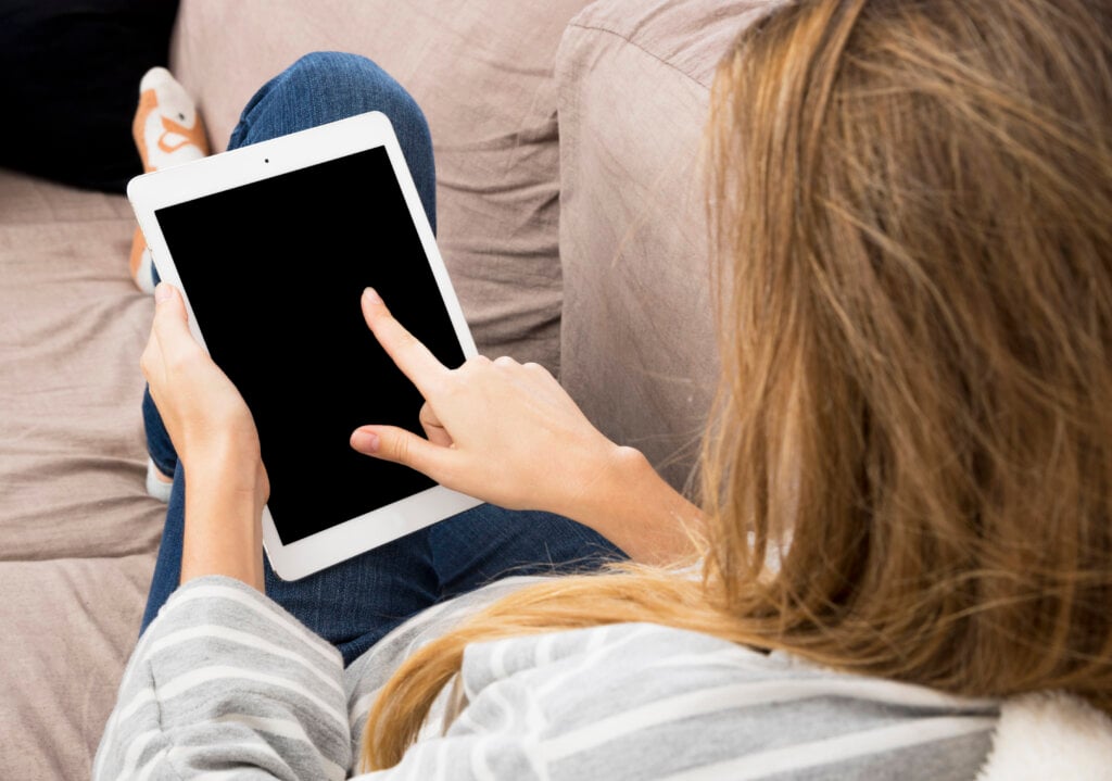 Saiba como proteger seu tablet. | Foto: Freepik.