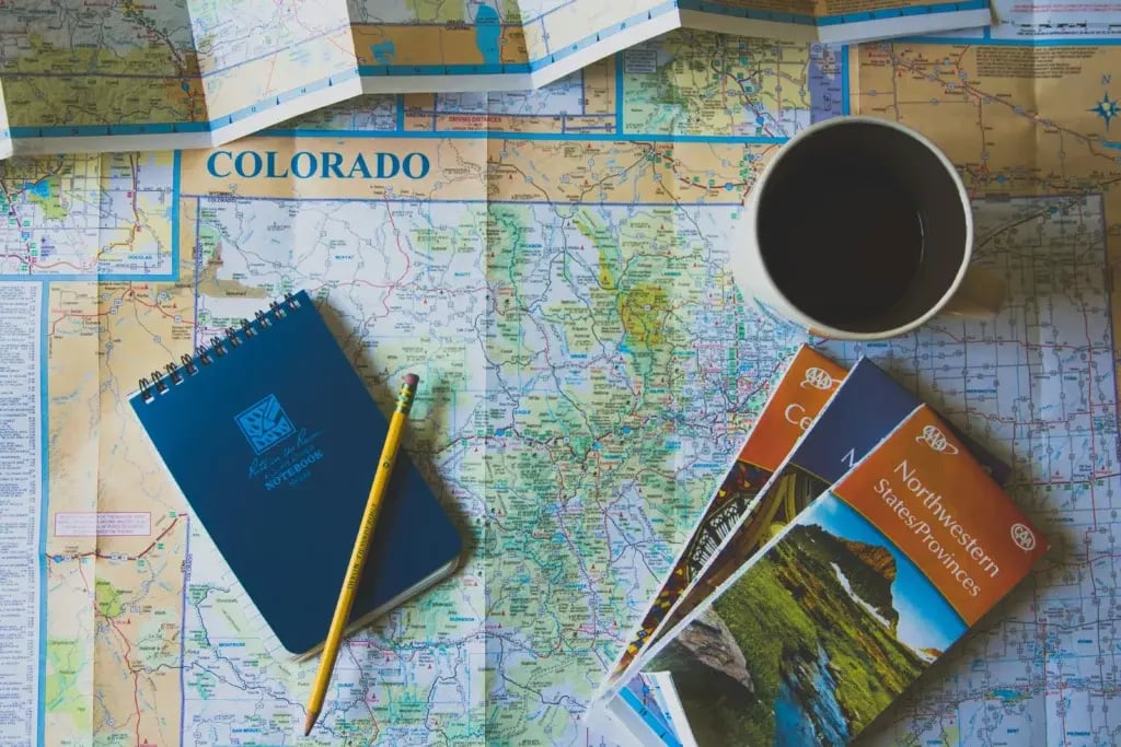 desvantagens-de-viajar-em-grupo