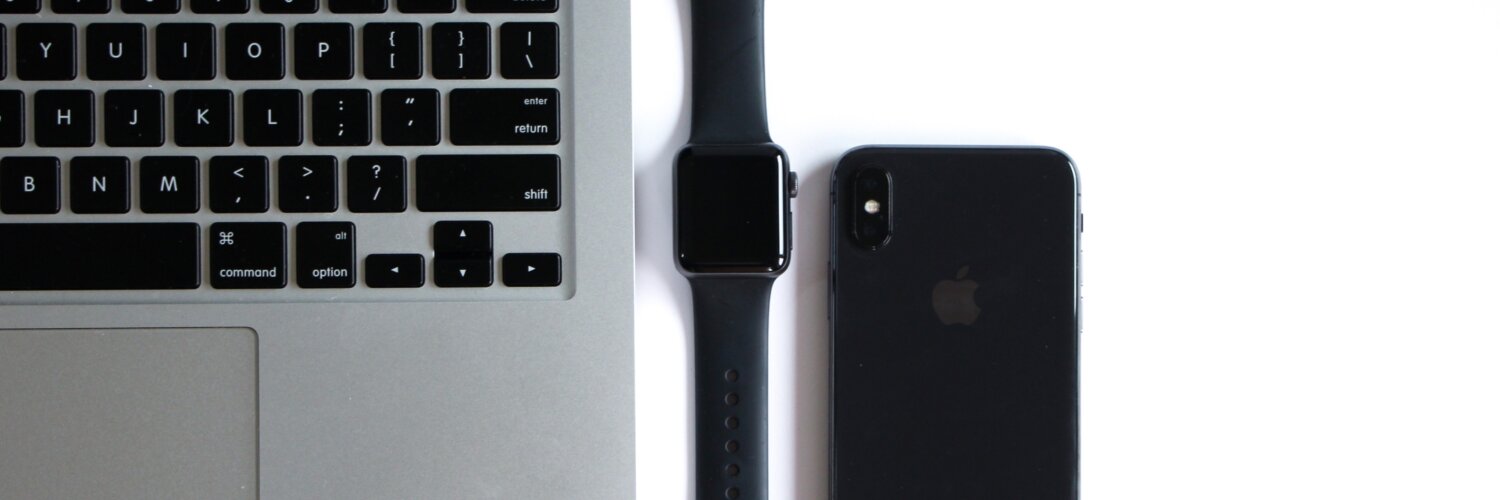 Como fazer um seguro de eletrônicos: seguro notebook e seguro smartwatch? Saiba aqui. | Foto: Unsplash.