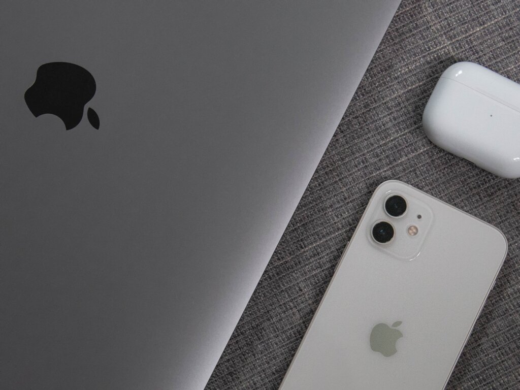 Como fazer o seguro dos aparelhos Apple? | Foto: Unsplash.