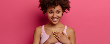 Outubro Rosa e Câncer de mama: Conheça a campanha de prevenção e se informe sobre as variações da doença e como se proteger. | Foto: Freepik.