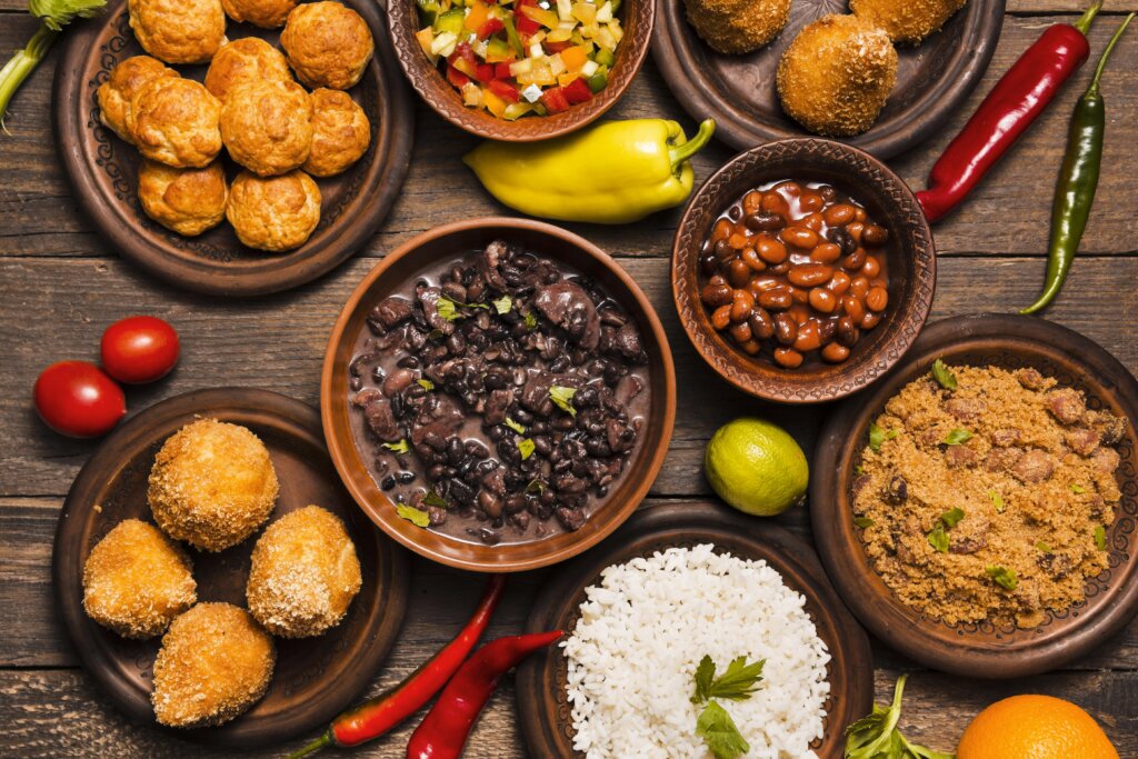 Conheça o melhor do turismo gastronômico do Nordeste. | Foto: Freepik.