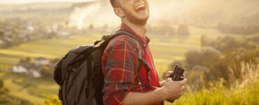 Conheça as 7 dicas para ter uma viagem segura | Foto: Freepik.