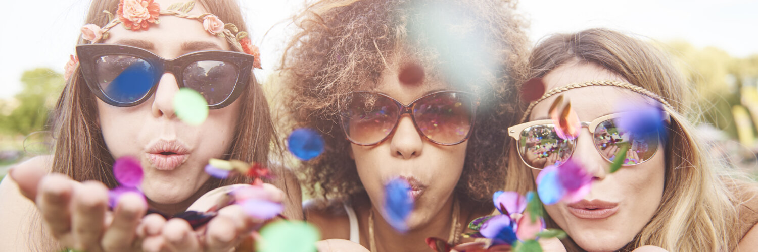 Carnaval 2024: cuidados com a bolsa. | Foto: Freepik.