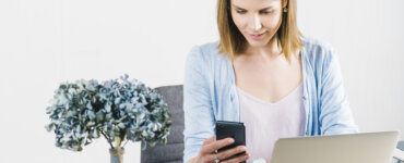 Veja passo a passo como fazer sua cotação de seguro celular de modo rápido e fácil. | Foto: Freepik.