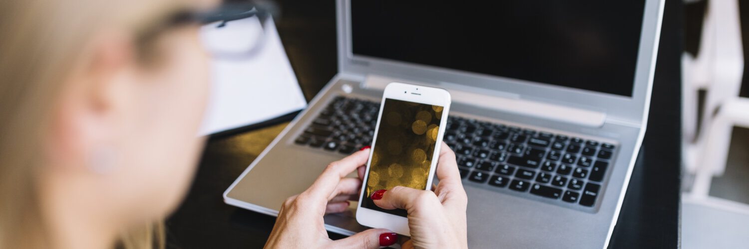 Conheça o seguro de equipamentos portáteis da Ciclic. | Foto: Freepik.