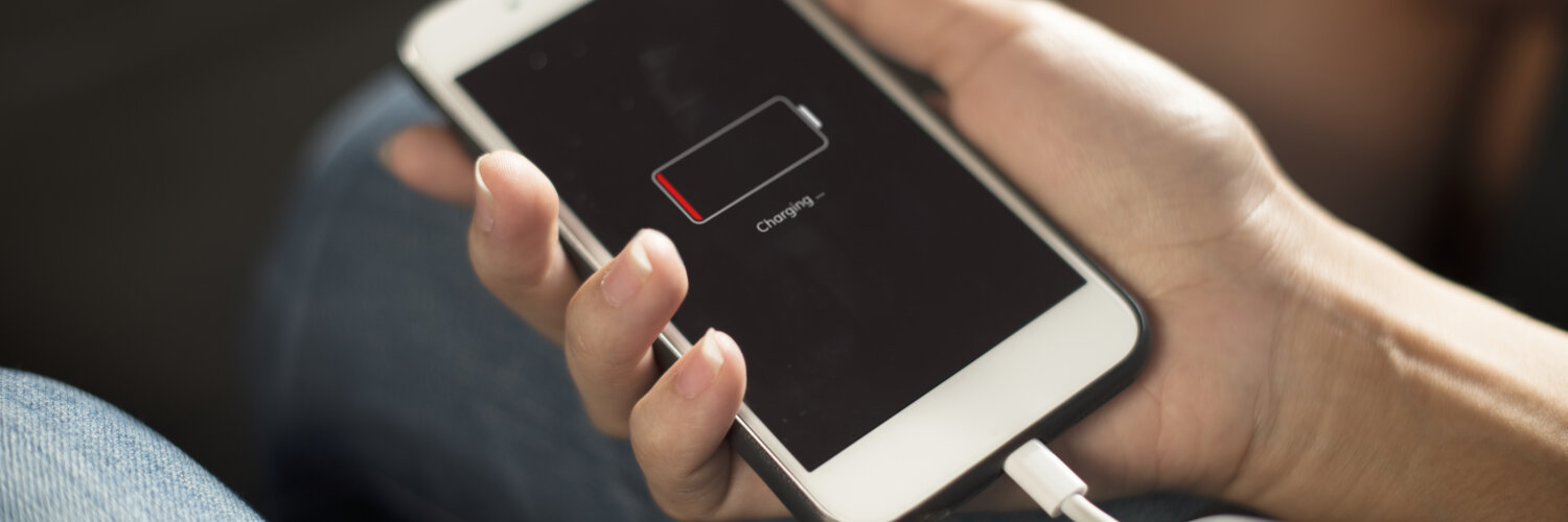 Veja dicas para fazer a bateria do iPhone durar mais. | Foto: Freepik.