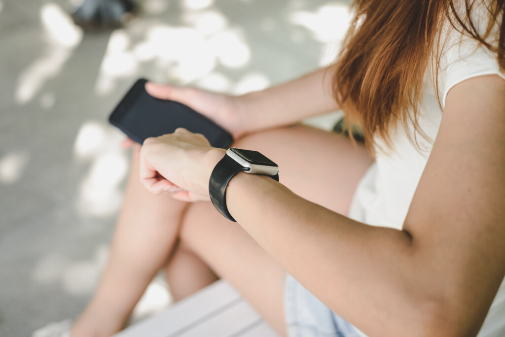 Conheça os melhores smartwatches android do mercado. | Foto: Freepik.