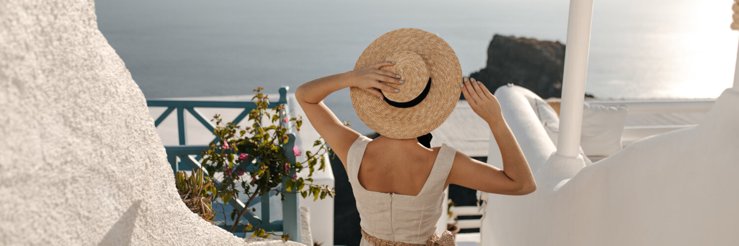 Veja um roteiro de viagem completo para a Grécia. | Foto: Freepik.