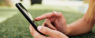 Para garantir a proteção do seu celular e evitar surpresas financeiras, considere a contratação de um seguro celular. | Foto: Freepik.