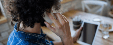 Saiba o que fazer com seu seguro viagem em caso de interrupção por emergência familiar. Entenda as coberturas e como acionar para um retorno tranquilo.